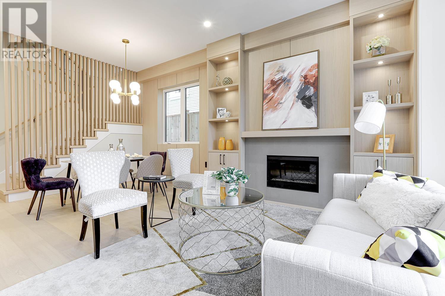 Listing Picture 2 of 35 : 1 1826 E 2ND AVENUE, Vancouver / 溫哥華 - 魯藝地產 Yvonne Lu Group - MLS Medallion Club Member