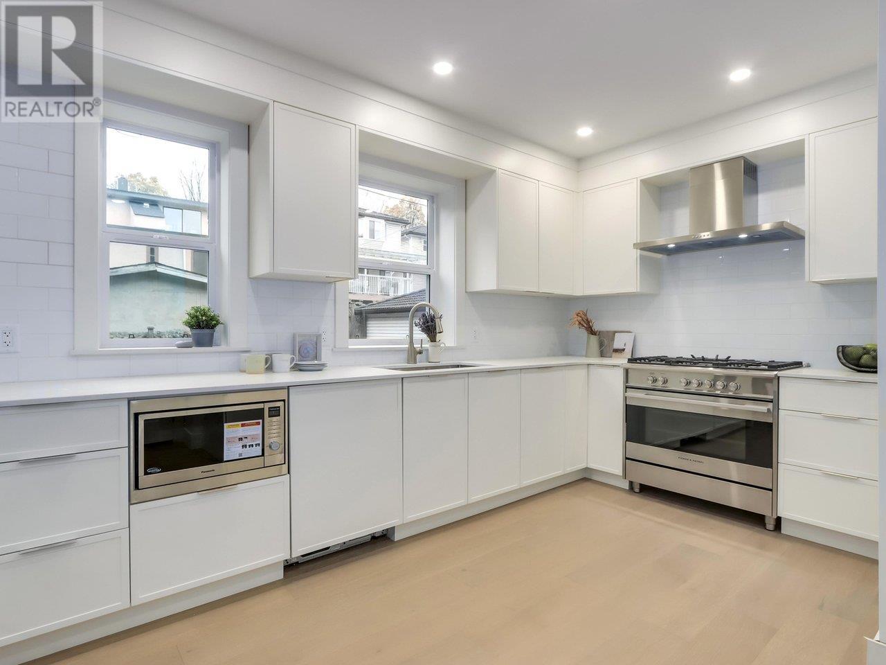 4869 Lanark Street, Vancouver, British Columbia  V5N 3S1 - Photo 11 - R2942680