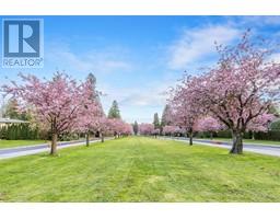 755 WESTCOT ROAD, West Vancouver, British Columbia