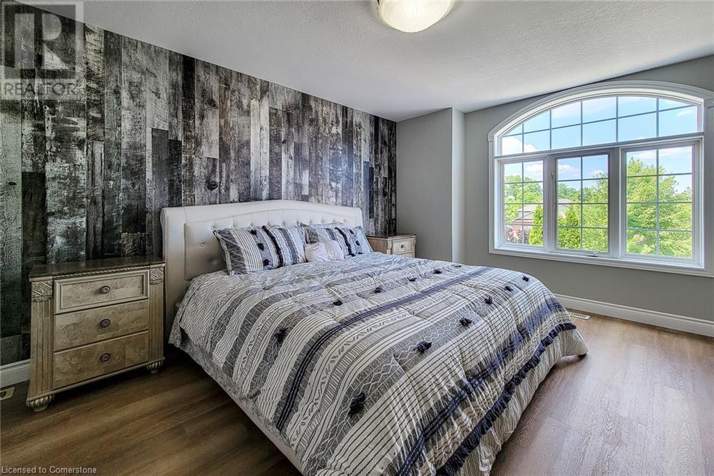 55 Alexsia Court, Hamilton, Ontario  L9B 2T3 - Photo 21 - 40675025