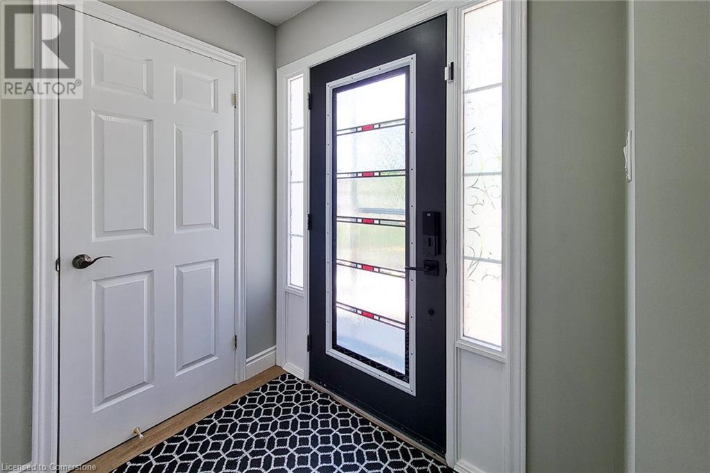 55 Alexsia Court, Hamilton, Ontario  L9B 2T3 - Photo 7 - 40675025