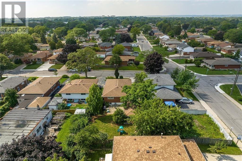 5 Burrwood Drive, Hamilton, Ontario  L9C 3S9 - Photo 45 - 40674835