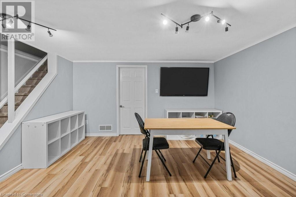 211 Lake Avenue N, Hamilton, Ontario  L8E 1H6 - Photo 27 - 40673012