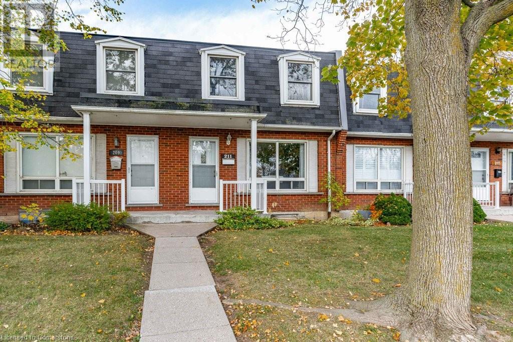 211 Lake Avenue N, Hamilton, Ontario  L8E 1H6 - Photo 3 - 40673012
