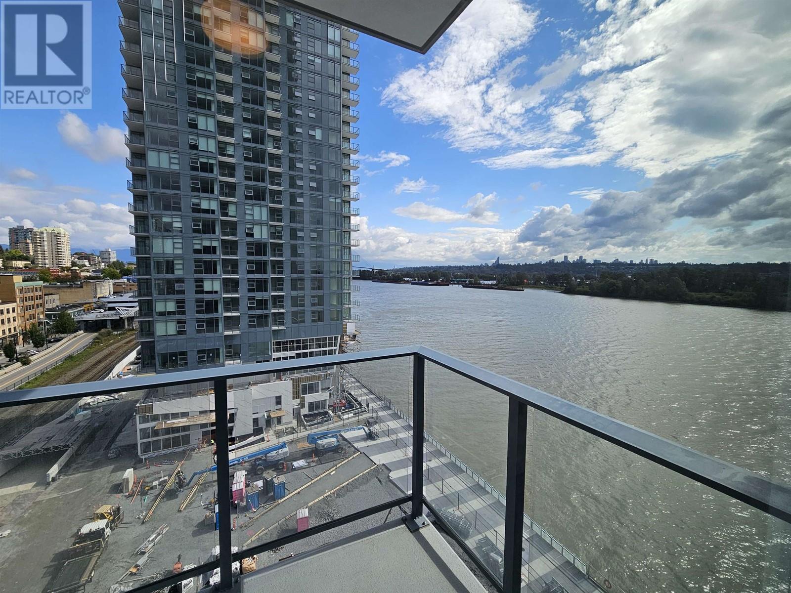 705 680 Quayside Drive, New Westminster, British Columbia  V3M 0P2 - Photo 4 - R2938858