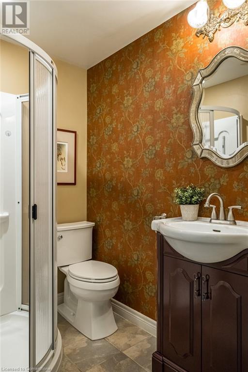 5 Rowanwood Avenue, Hamilton, Ontario  L9H 4C9 - Photo 18 - 40674521