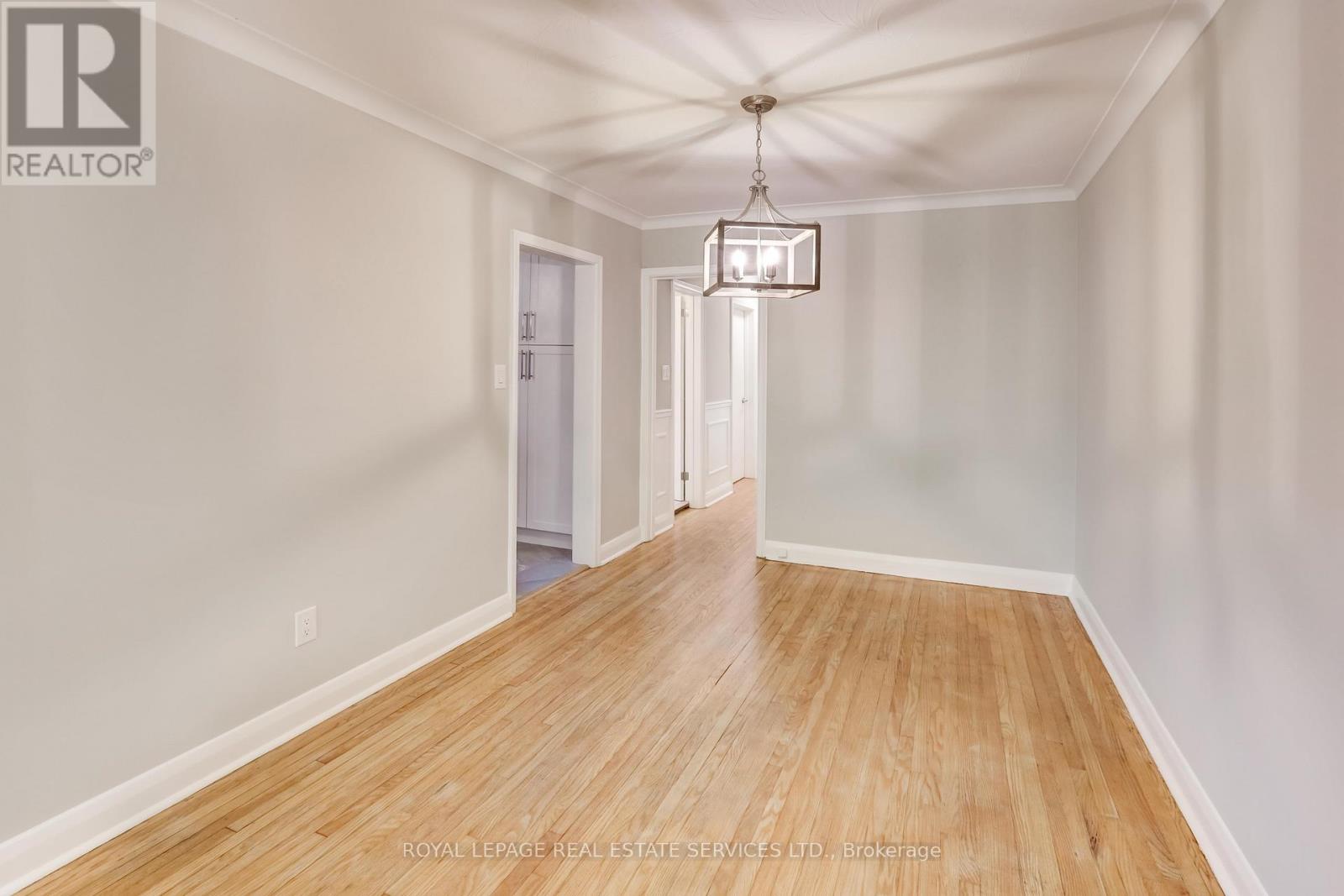 3rd Flr - 315a Indian Grove, Toronto, Ontario  M6P 2H6 - Photo 5 - W10412557