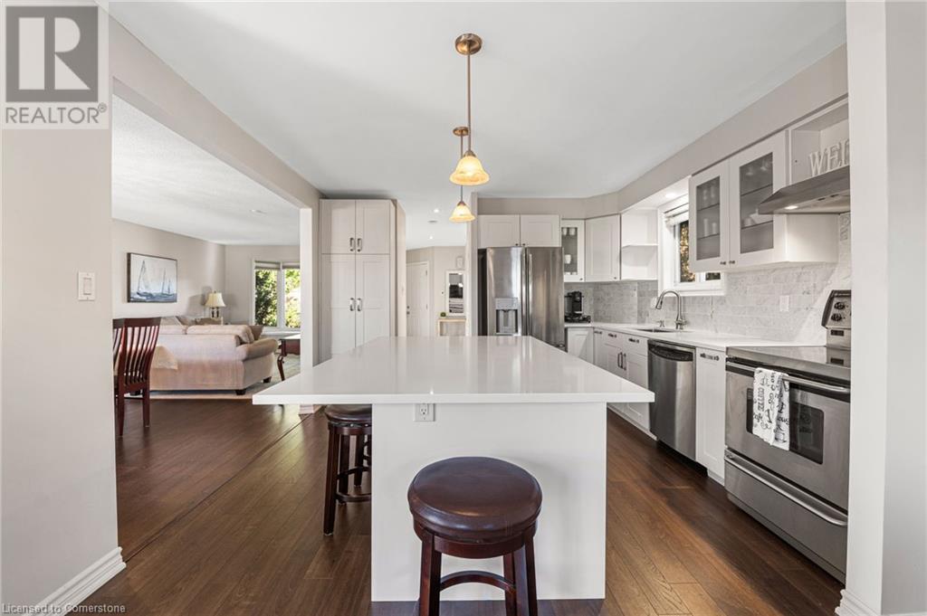 30 Rosewell Street, Hamilton, Ontario  L8W 2L1 - Photo 12 - 40674791