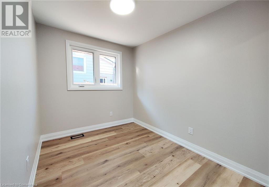 65 Loraine Drive, St. Catharines, Ontario  L2P 3P1 - Photo 18 - 40675091