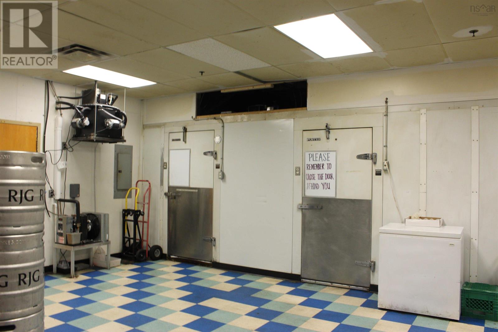 6273 Quinpool Road, Halifax, Nova Scotia  B3L 1A4 - Photo 17 - 202426243