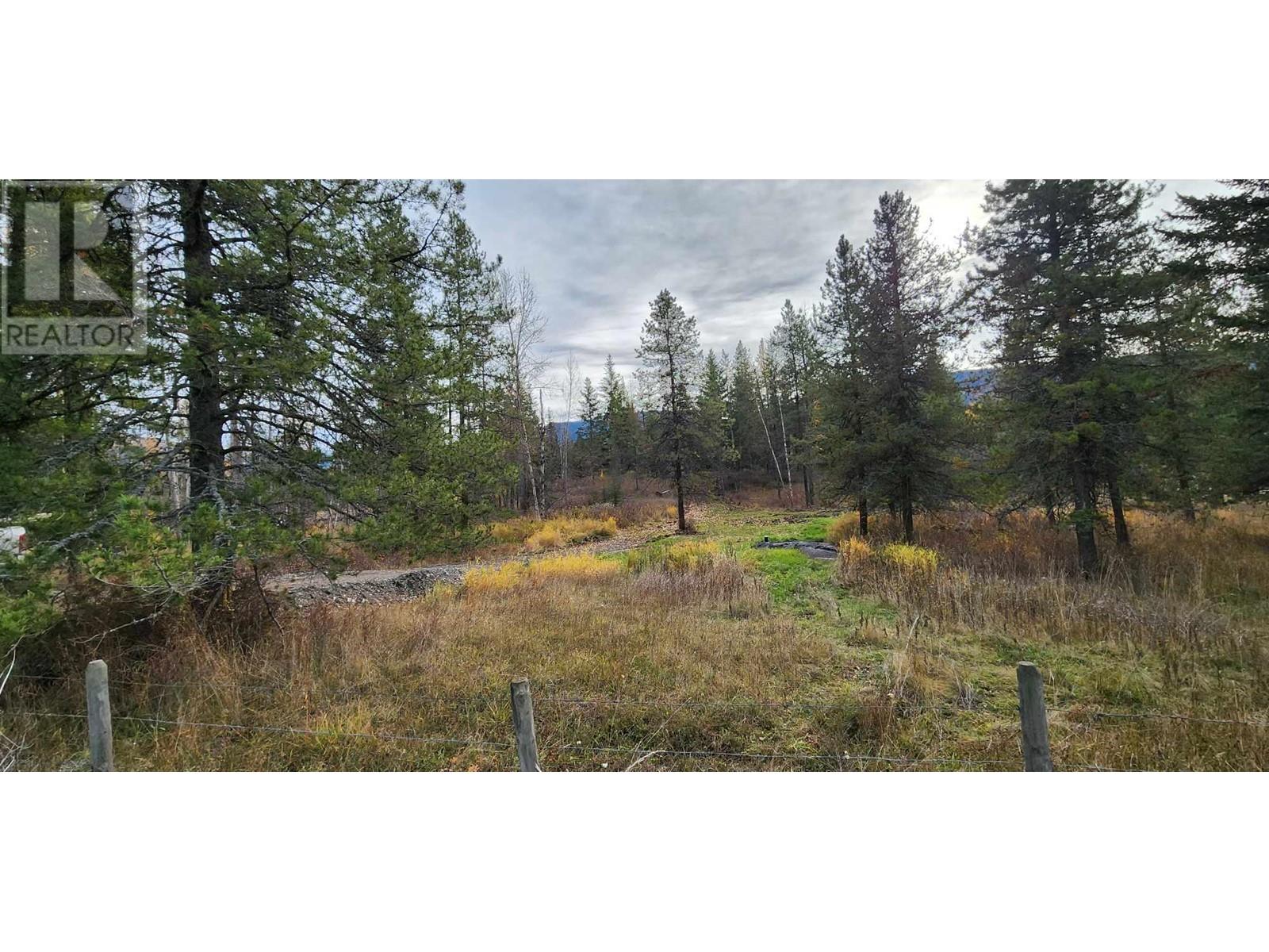 20 Campbell Road, Cherryville, British Columbia