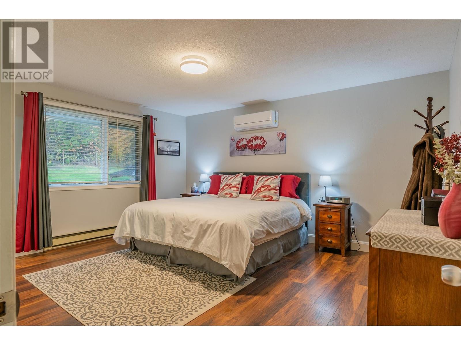 506 201st Avenue, Castlegar, British Columbia  V1N 3P7 - Photo 69 - 10327926