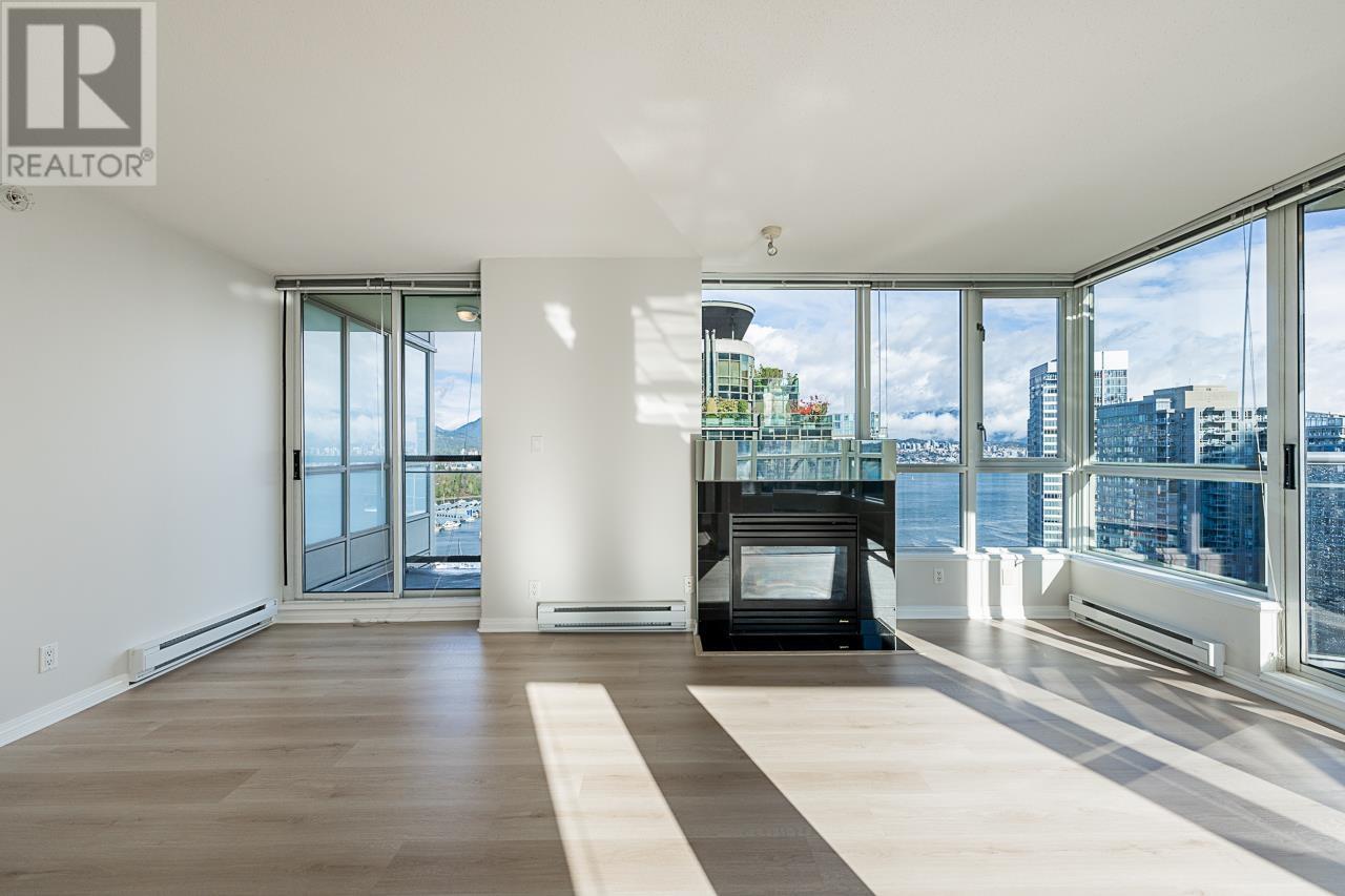 Listing Picture 10 of 39 : 2807 1328 W PENDER STREET, Vancouver / 溫哥華 - 魯藝地產 Yvonne Lu Group - MLS Medallion Club Member