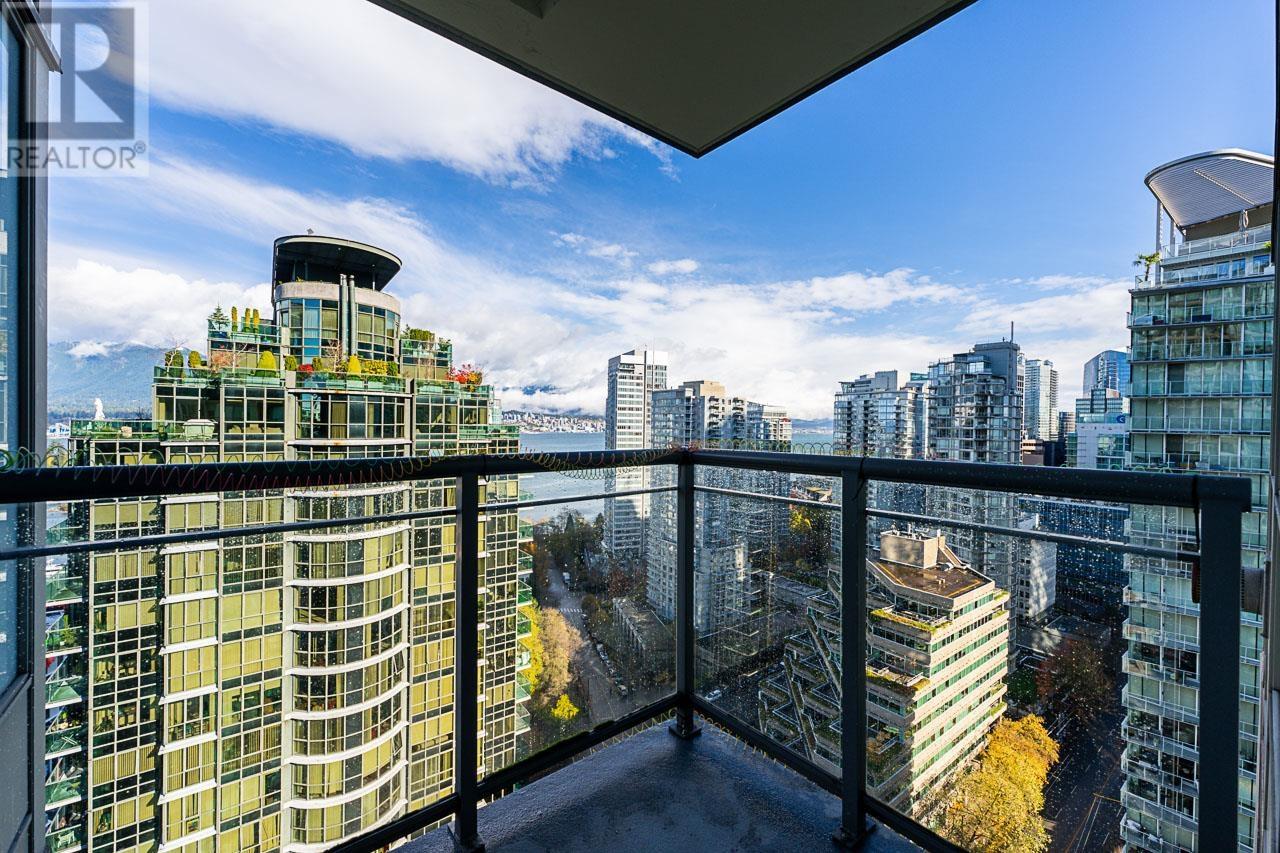 Listing Picture 15 of 39 : 2807 1328 W PENDER STREET, Vancouver / 溫哥華 - 魯藝地產 Yvonne Lu Group - MLS Medallion Club Member
