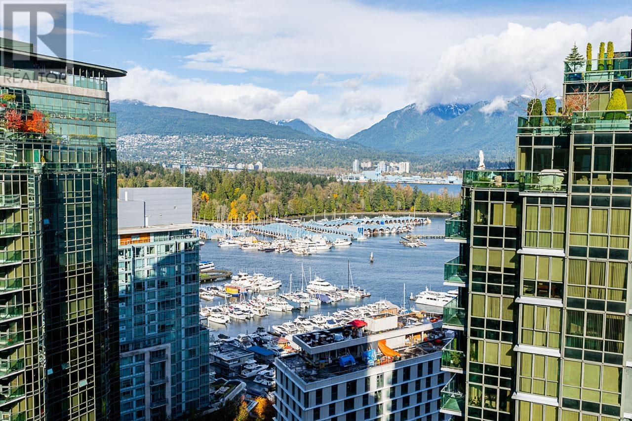 Listing Picture 17 of 39 : 2807 1328 W PENDER STREET, Vancouver / 溫哥華 - 魯藝地產 Yvonne Lu Group - MLS Medallion Club Member