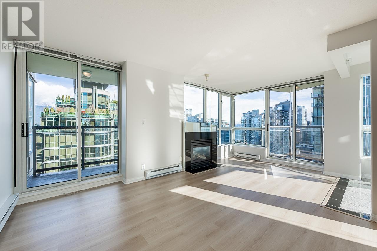 Listing Picture 8 of 39 : 2807 1328 W PENDER STREET, Vancouver / 溫哥華 - 魯藝地產 Yvonne Lu Group - MLS Medallion Club Member