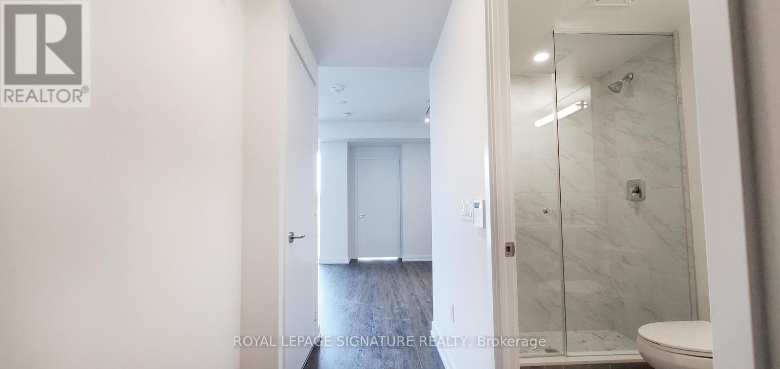 1210 - 158 Front Street E, Toronto, Ontario  M5A 0K9 - Photo 2 - C10412976