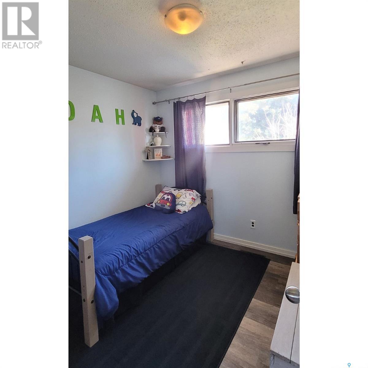 704 Railway Avenue, Loon Lake, Saskatchewan  S0M 1L0 - Photo 20 - SK987786