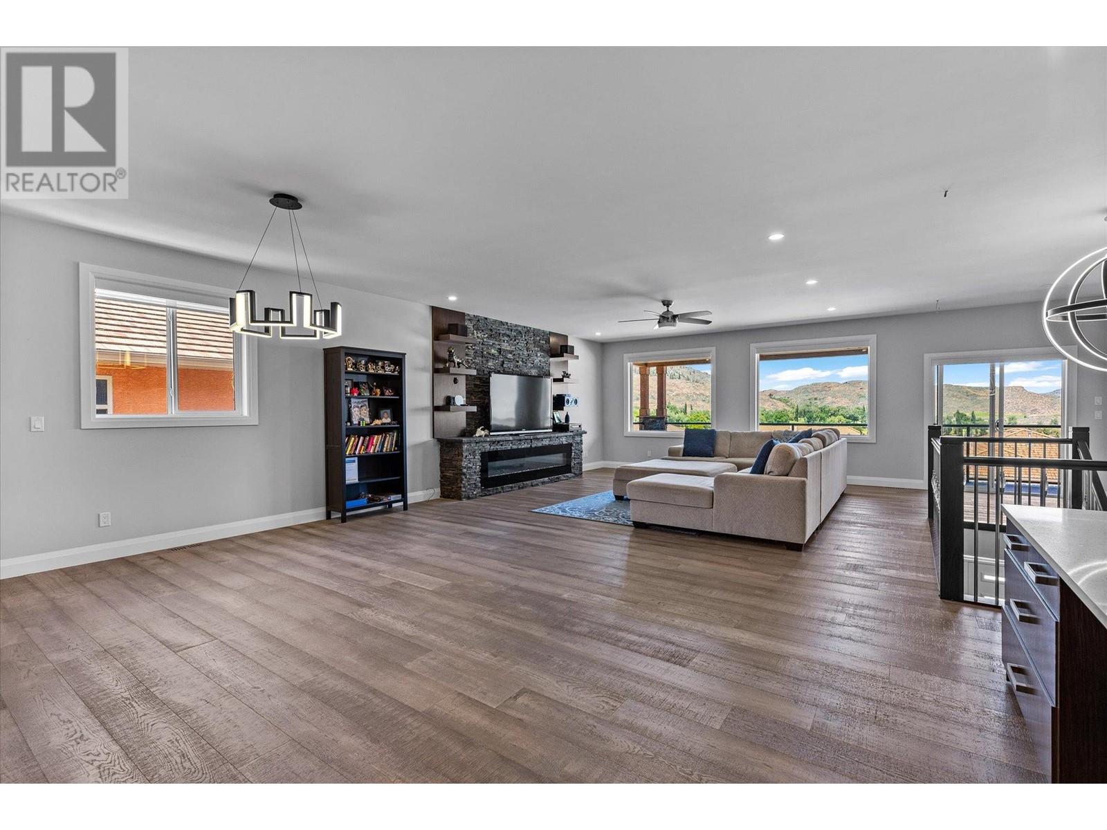 Property at 11902 La Costa Lane image 5