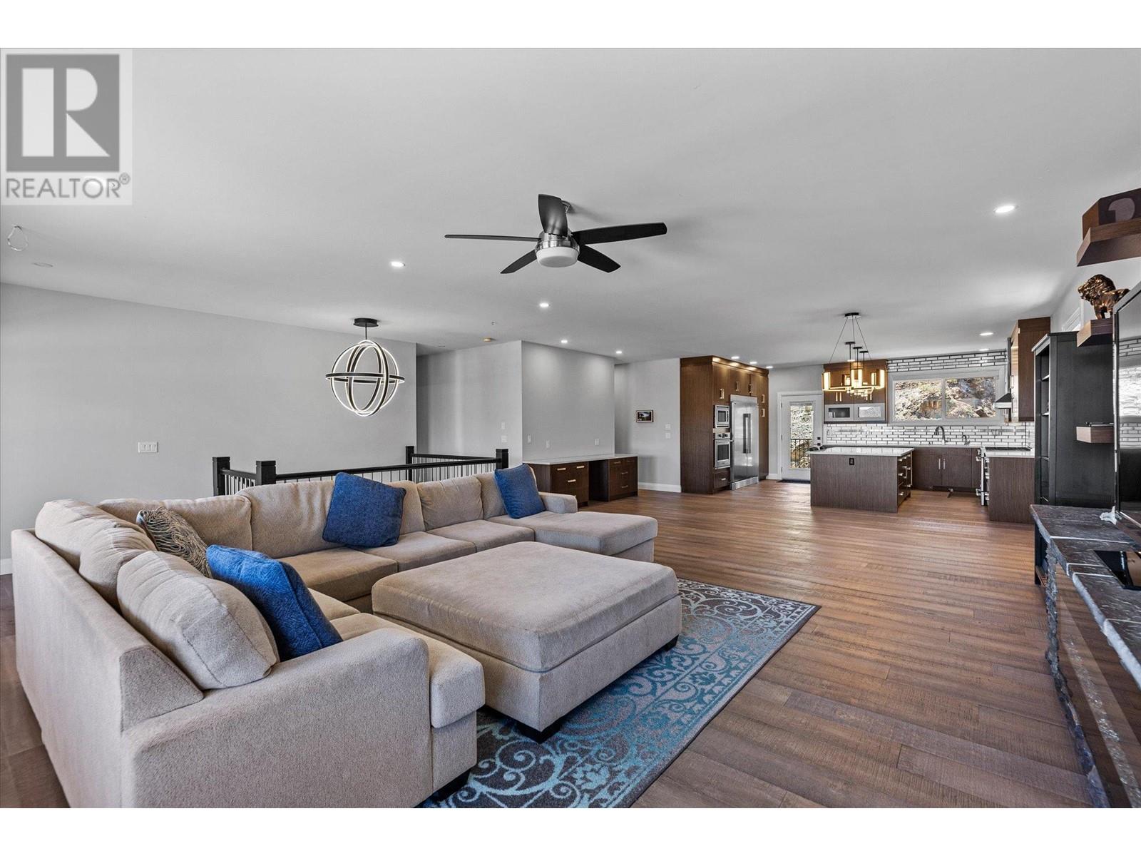 Property at 11902 La Costa Lane image 1