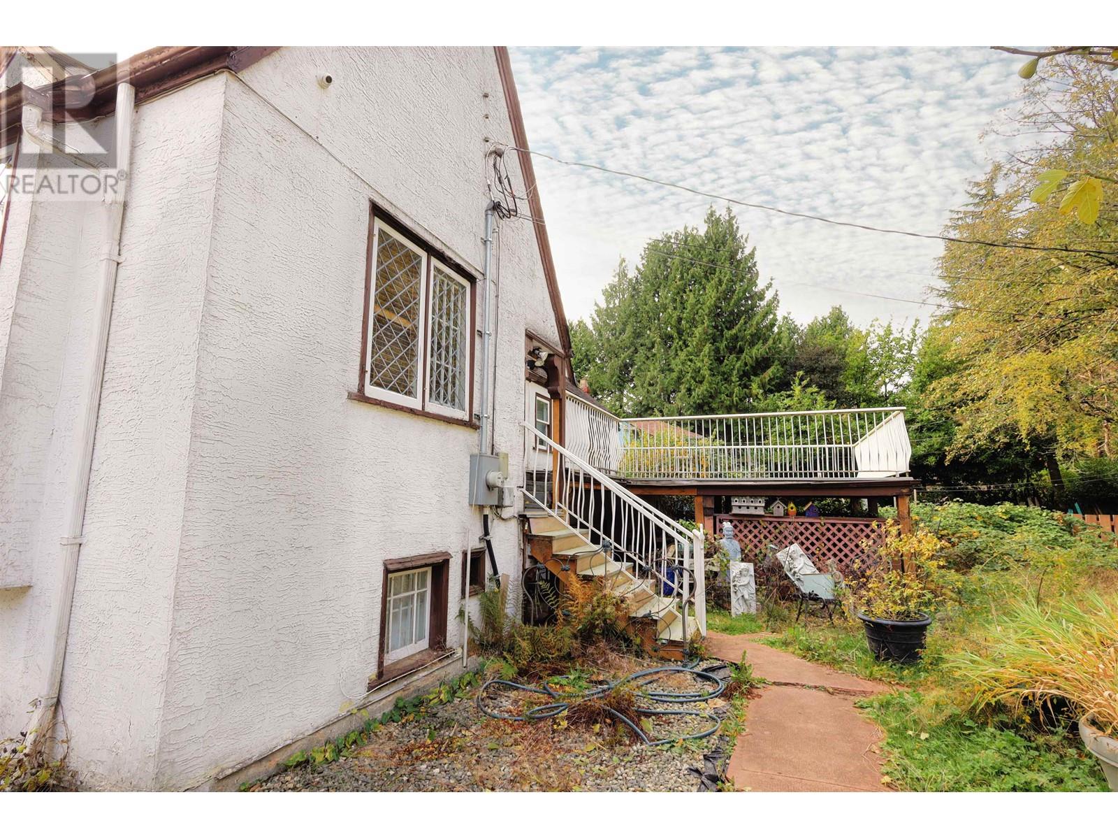 Listing Picture 40 of 40 : 1307 W 41ST AVENUE, Vancouver / 溫哥華 - 魯藝地產 Yvonne Lu Group - MLS Medallion Club Member