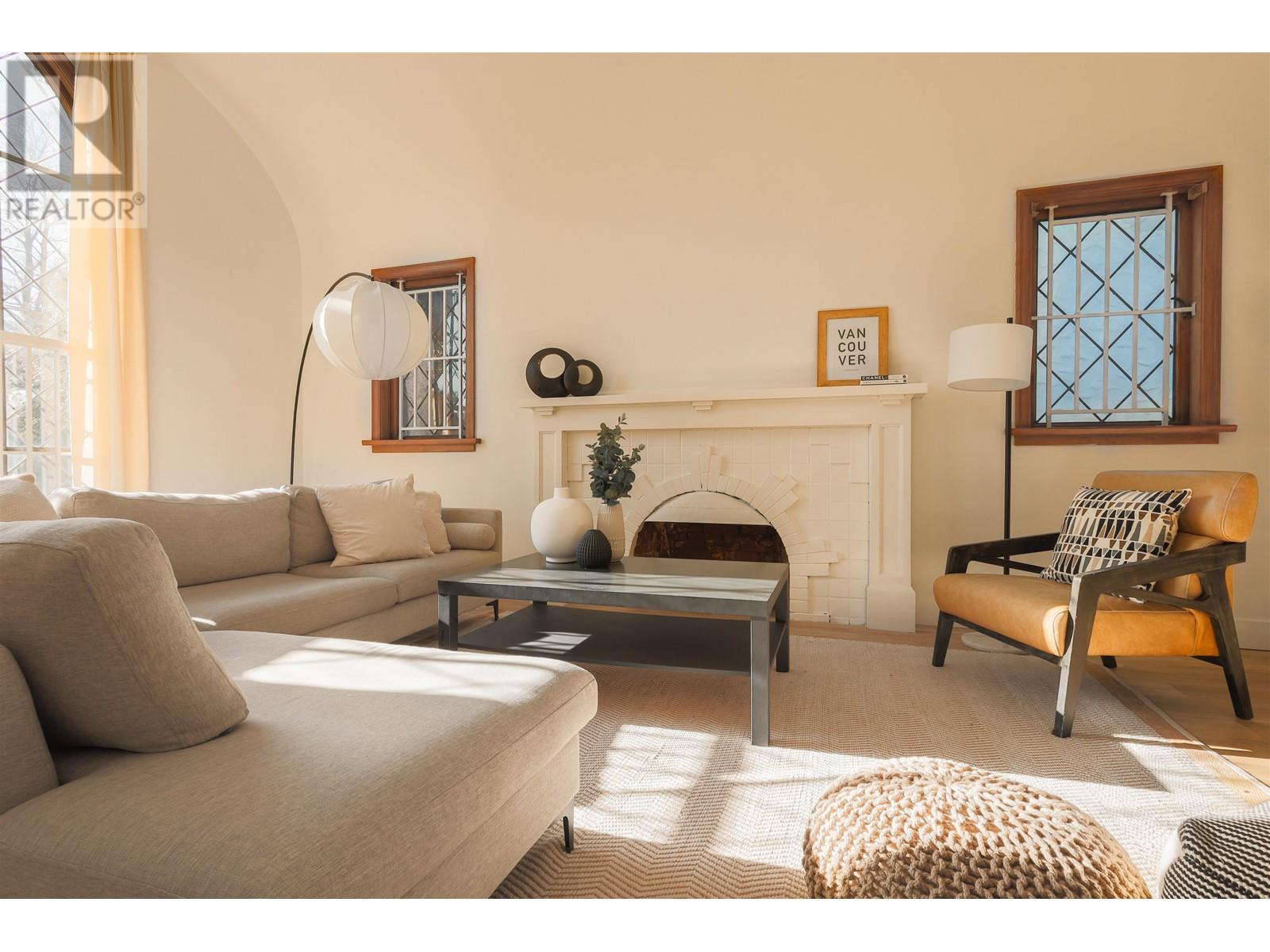 Listing Picture 6 of 40 : 1307 W 41ST AVENUE, Vancouver / 溫哥華 - 魯藝地產 Yvonne Lu Group - MLS Medallion Club Member