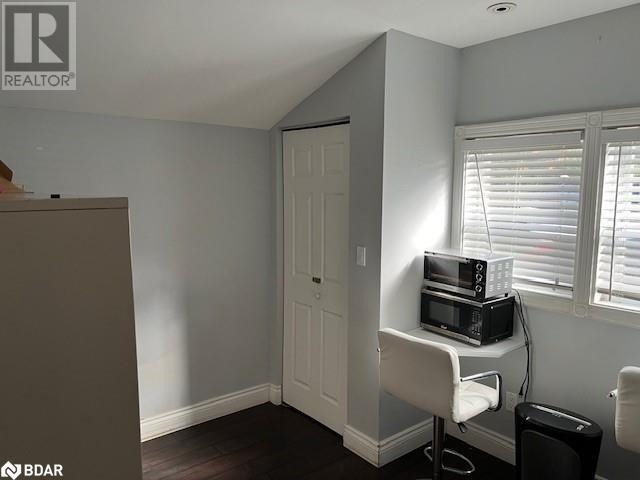 381 Mapleview Drive, Barrie, Ontario  L4N 9G4 - Photo 4 - 40675193