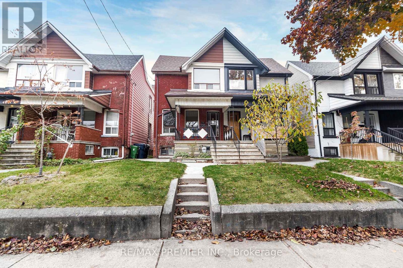 UPPER - 258 SYMINGTON AVENUE, Toronto, Ontario