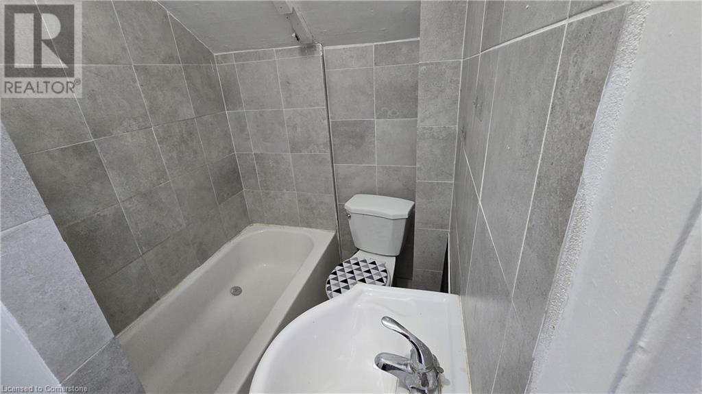 39 Bridgeport Road E, Waterloo, Ontario  N2J 2J4 - Photo 8 - 40663717