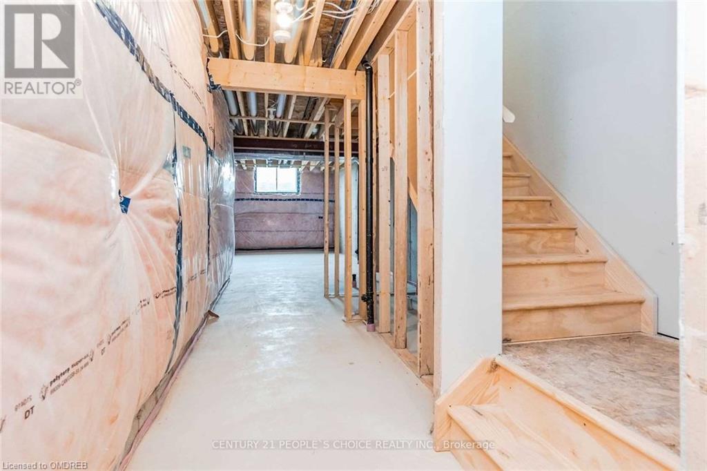 57 Lymburner Street Street, Niagara Falls, Ontario  L3B 5N5 - Photo 32 - 40675030