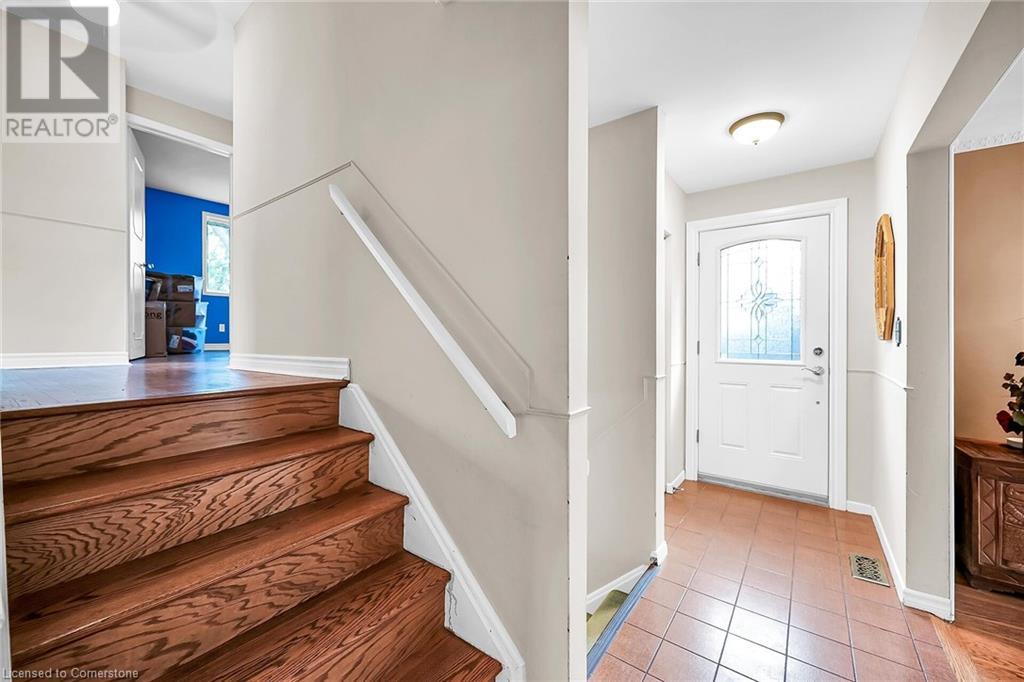 54 Little John Road, Dundas, Ontario  L9H 4G7 - Photo 19 - 40675218