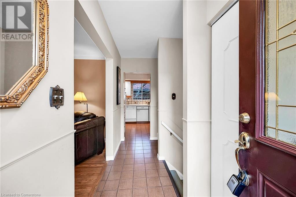 54 Little John Road, Dundas, Ontario  L9H 4G7 - Photo 20 - 40675218