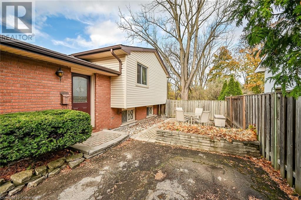 54 Little John Road, Dundas, Ontario  L9H 4G7 - Photo 32 - 40675218