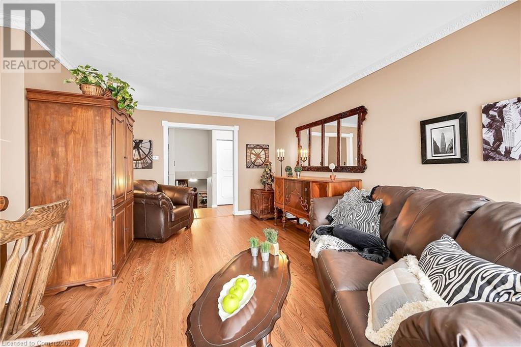 54 Little John Road, Dundas, Ontario  L9H 4G7 - Photo 8 - 40675218