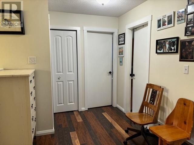 Property at 5277 ARMSTRONG CRT image 4