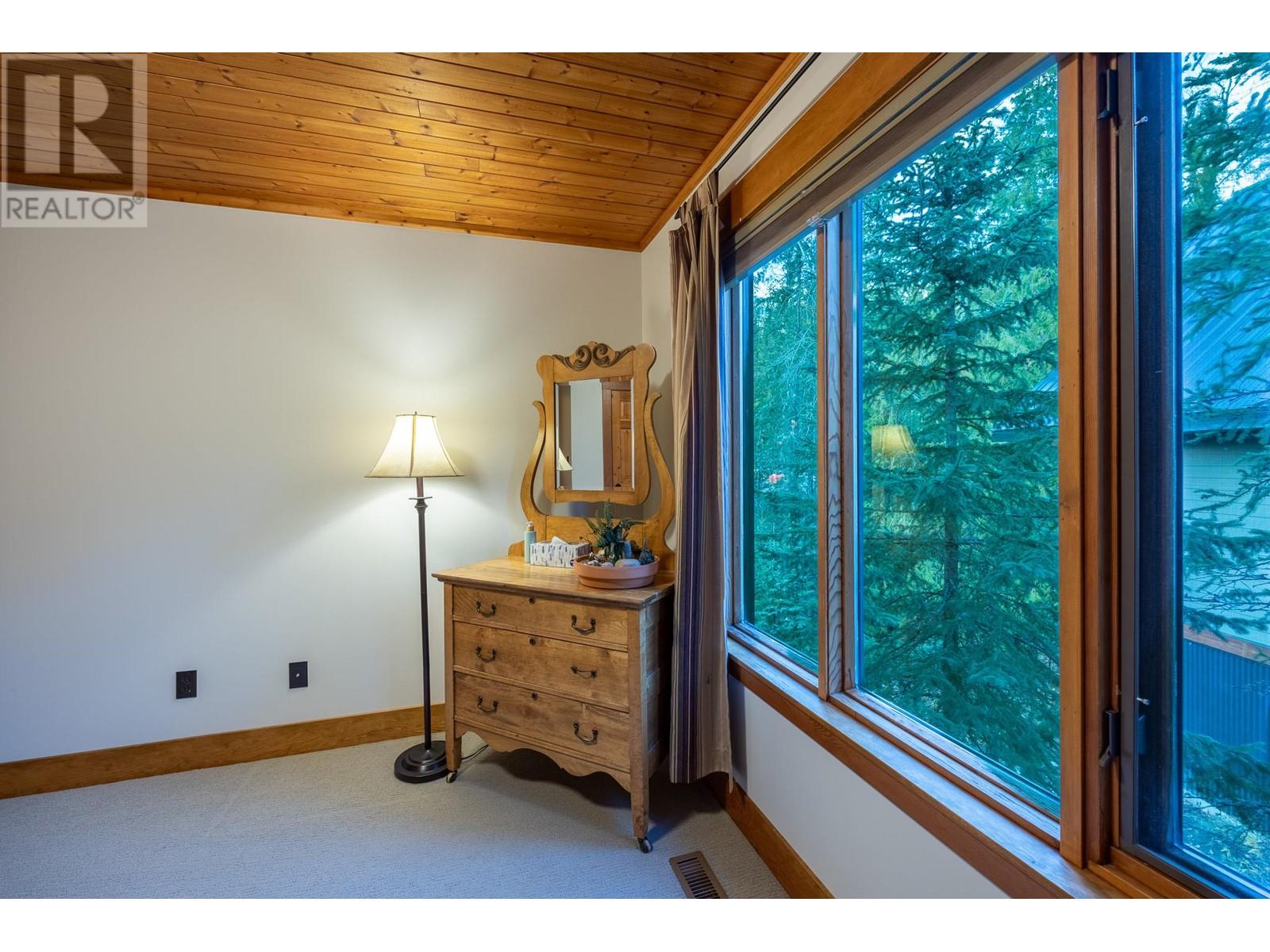 4516 Timberline Crescent, Fernie, British Columbia  V0B 1M6 - Photo 29 - 2476301
