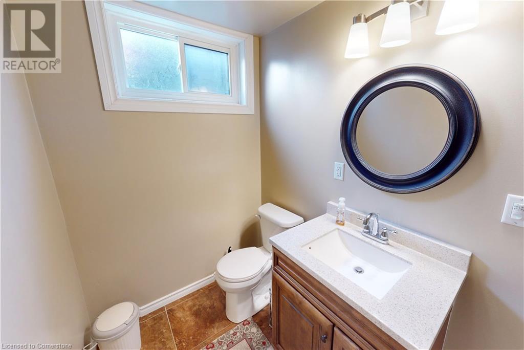 6436 Armstrong Drive, Niagara Falls, Ontario  L2H 2M1 - Photo 18 - 40674892