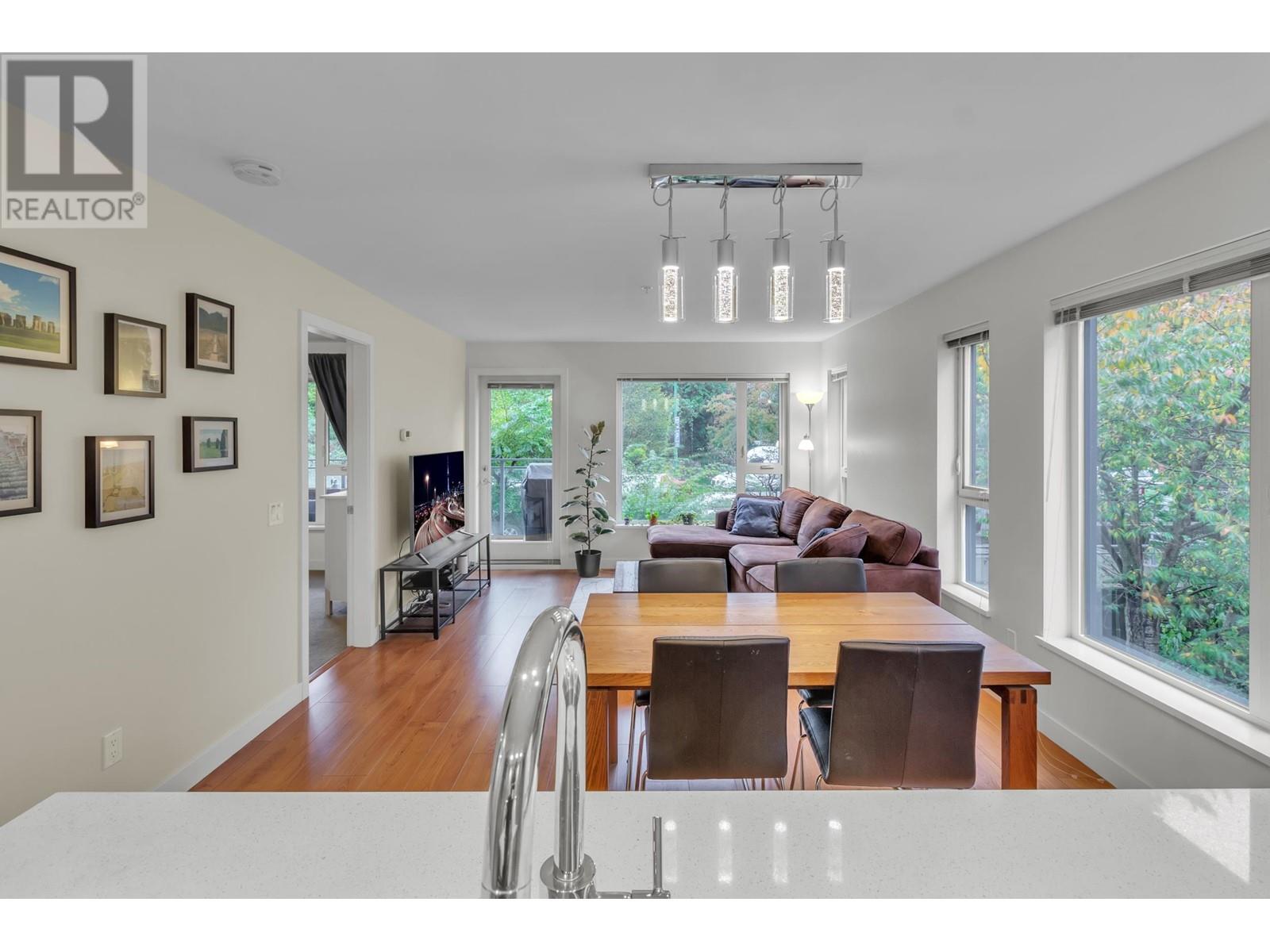 216 221 E 3rd Street, North Vancouver, British Columbia  V7L 0C1 - Photo 6 - R2937230