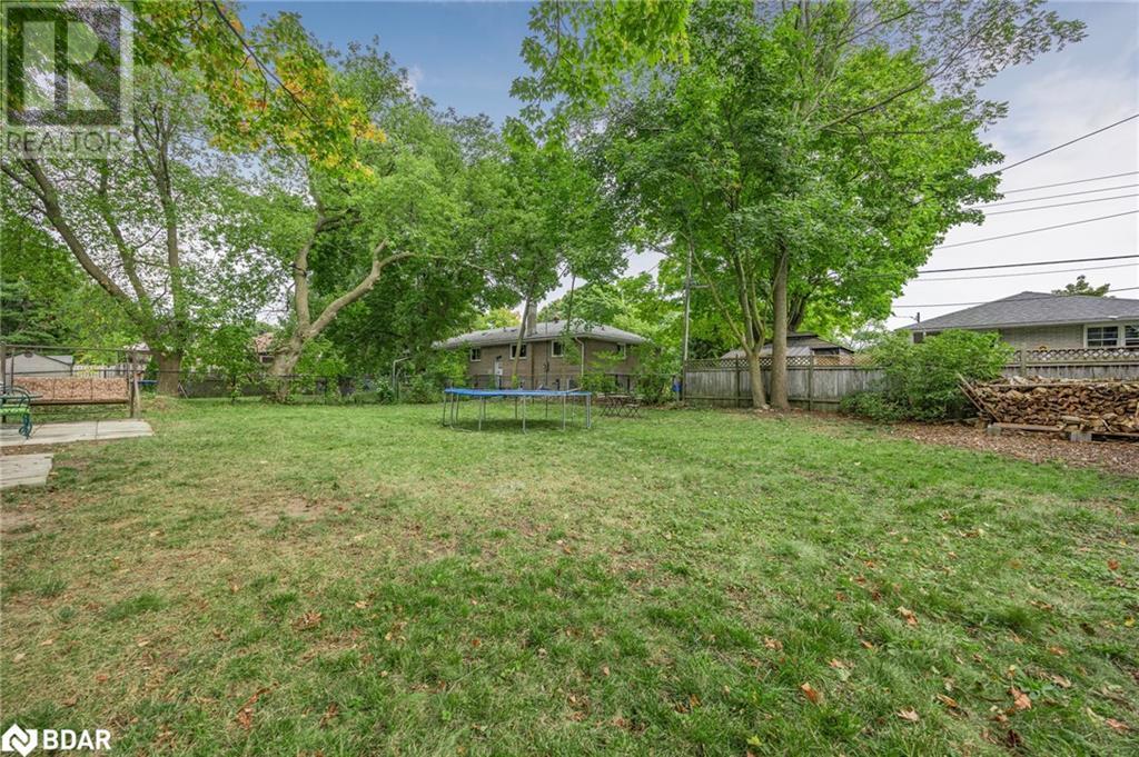 133 Gunn Street, Barrie, Ontario  L4M 2H6 - Photo 3 - 40674889