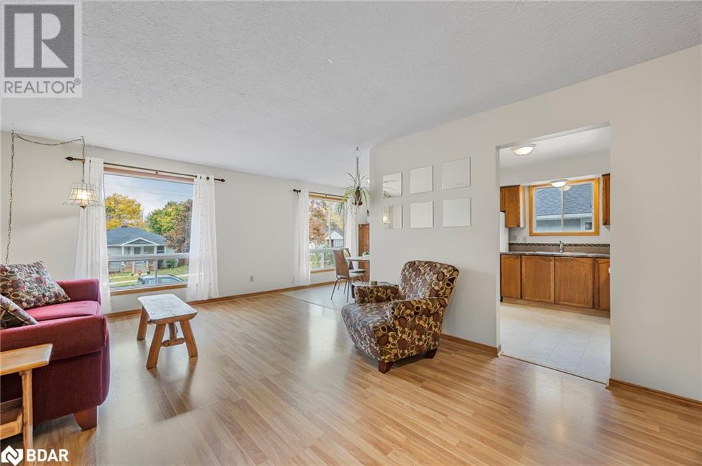 133 Gunn Street, Barrie, Ontario  L4M 2H6 - Photo 7 - 40674889