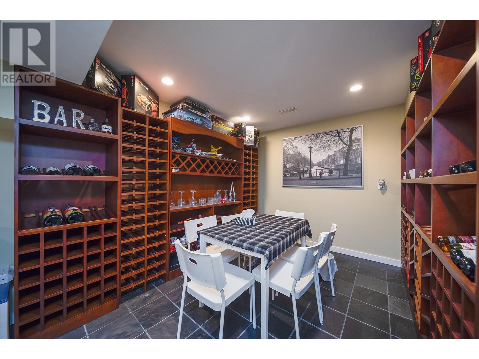 18 Birchwood Crescent, Port Moody, British Columbia  V3H 5H7 - Photo 16 - R2942721