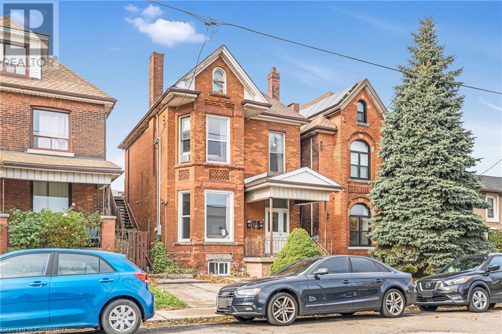 147 Elgin Street, Hamilton, Ontario  L8L 4Y1 - Photo 2 - 40675277