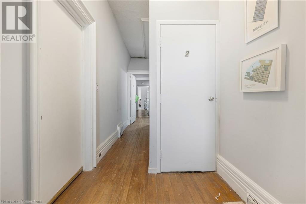 147 Elgin Street, Hamilton, Ontario  L8L 4Y1 - Photo 3 - 40675277