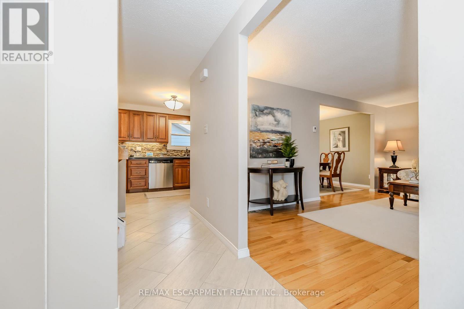 2 Jodi Place, Guelph, Ontario  N1H 7R1 - Photo 5 - X10412201