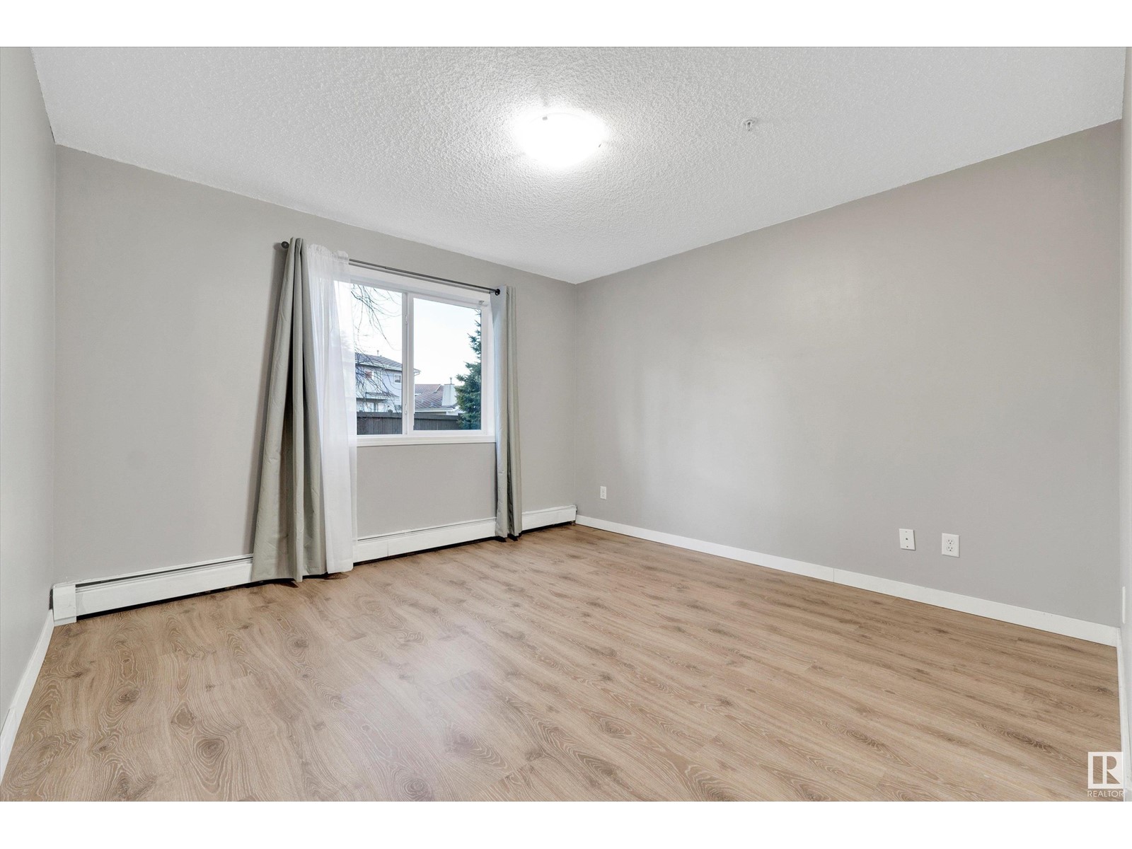 #134 1180 Hyndman Rd Nw, Edmonton, Alberta  T5A 0P8 - Photo 10 - E4413074