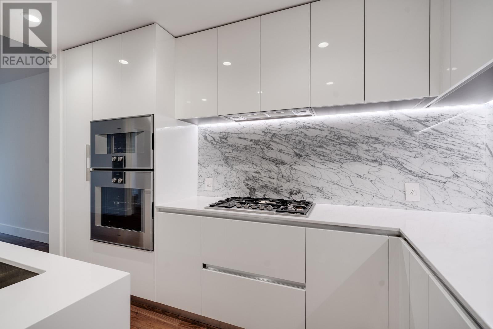 Listing Picture 24 of 35 : 304 7428 ALBERTA STREET, Vancouver / 溫哥華 - 魯藝地產 Yvonne Lu Group - MLS Medallion Club Member