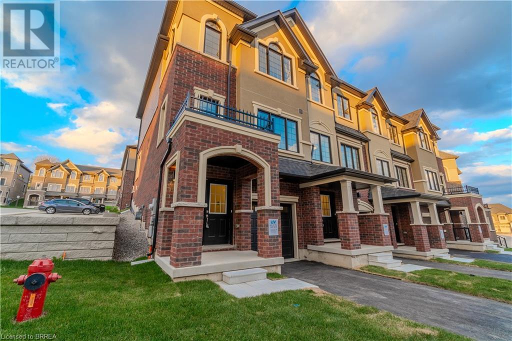 620 Colborne Street W Unit# 87, Brantford, Ontario  N3T 5L5 - Photo 3 - 40675265