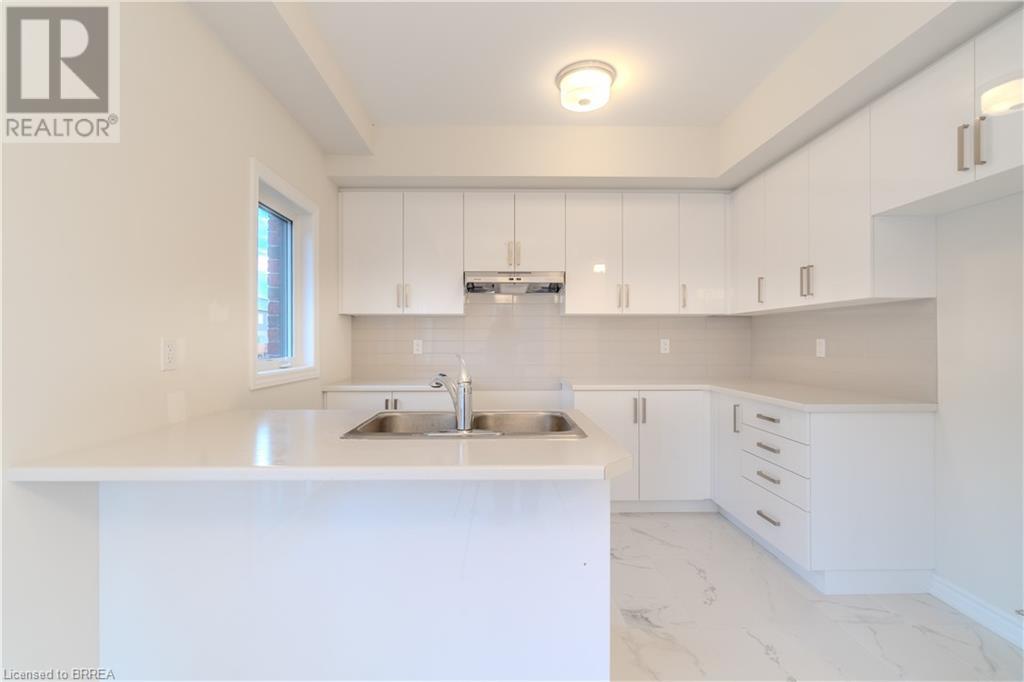 620 Colborne Street W Unit# 87, Brantford, Ontario  N3T 5L5 - Photo 6 - 40675265