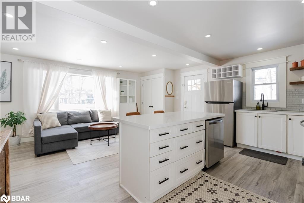 3123 Goldstein Road, Washago, Ontario  L0K 2B0 - Photo 6 - 40674474