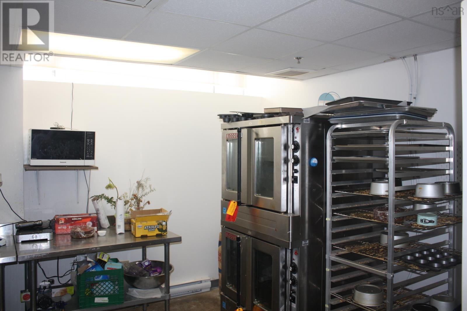 1452 Dresden Row, Halifax Peninsula, Nova Scotia  B3J 3T5 - Photo 17 - 202426277